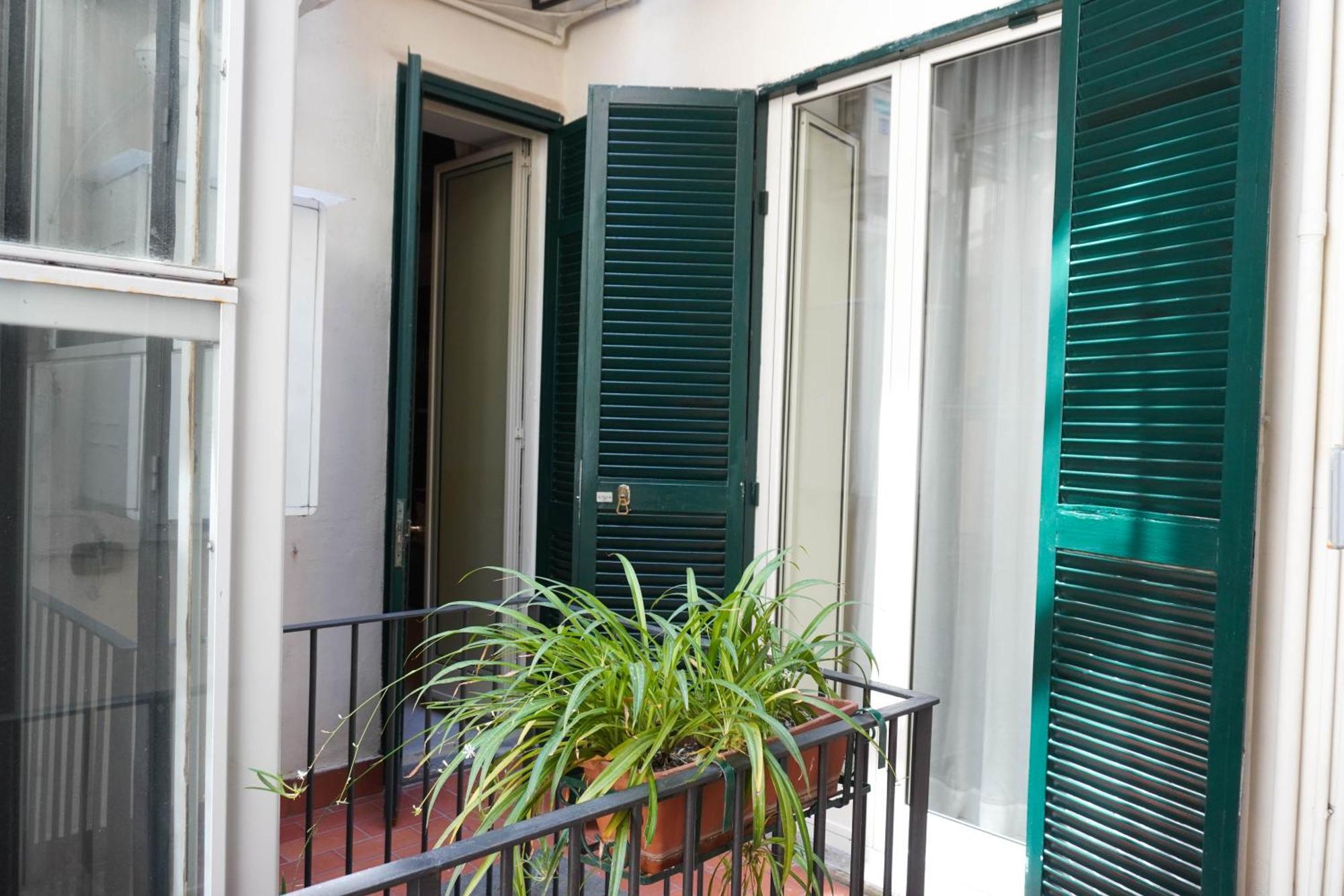 Cosi - * Naples