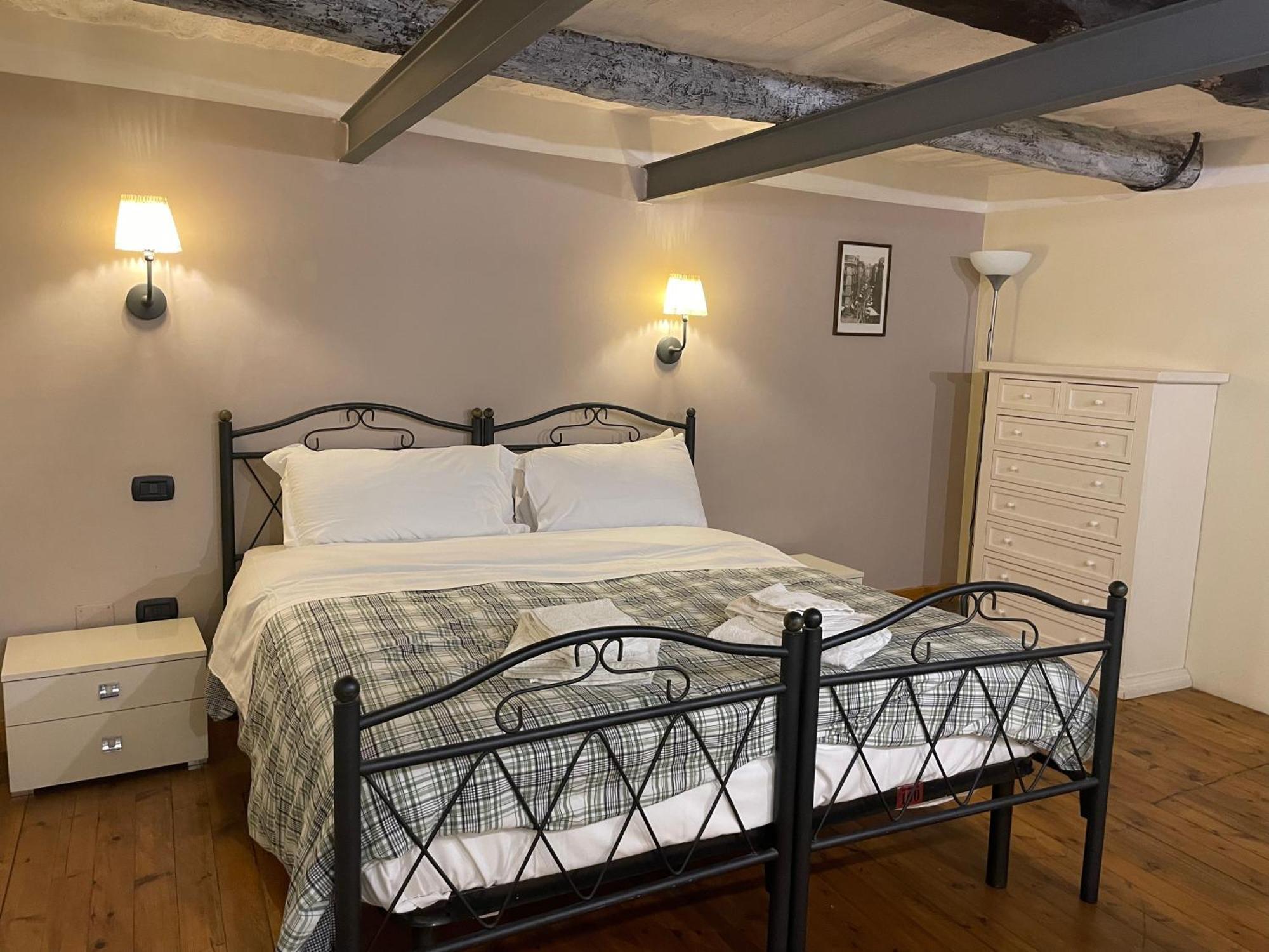 Case Cosi Apartments - Napoli Apartment *