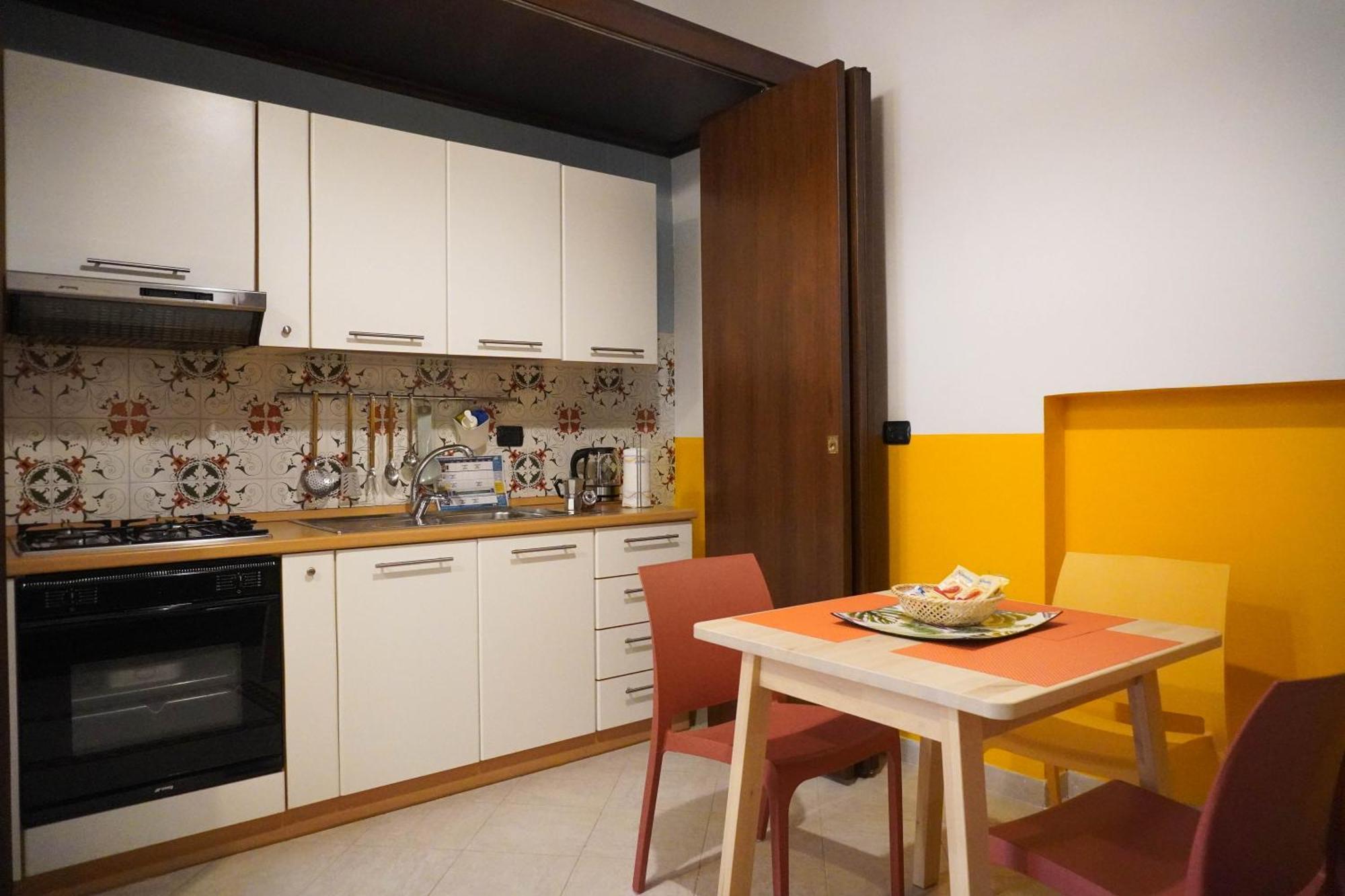 Case Cosi Apartments - Napoli * Naples